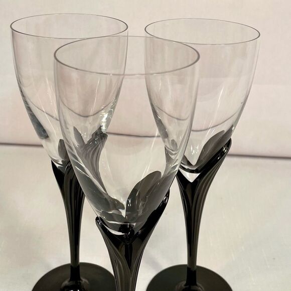 ALEXANDRA-BLACK STEMWARE by MIKASA  (3) WINE GLASSES LIKE NEW CONDITION - Picture 4 of 9